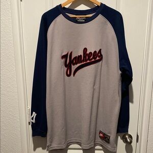 Vintage Nike Yankees Gray and Blue Long Sleeve Shirt
